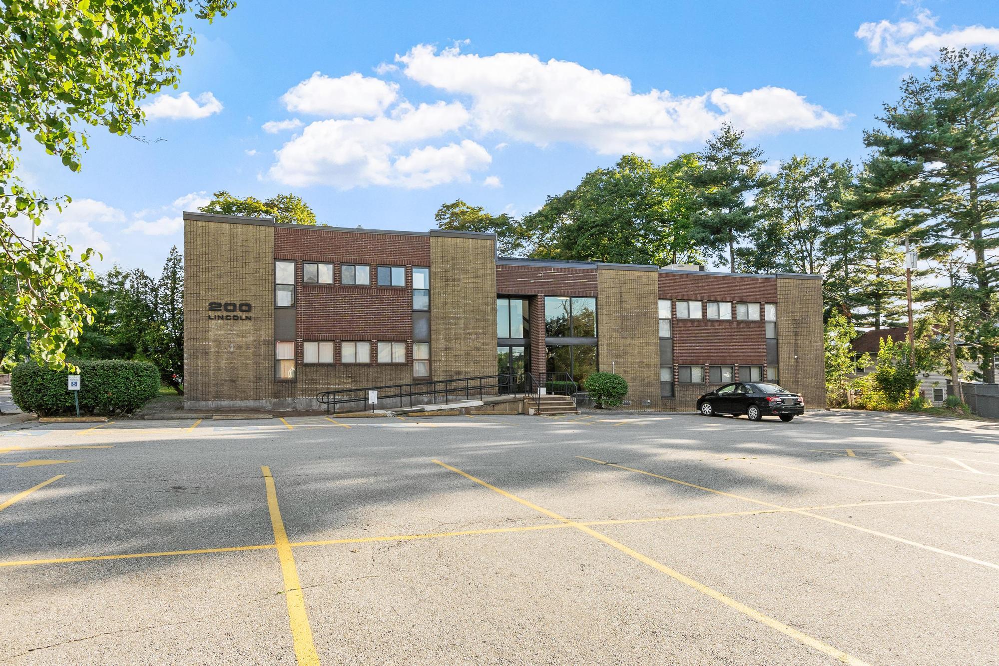 200 Lincoln St, Worcester, MA for Sale