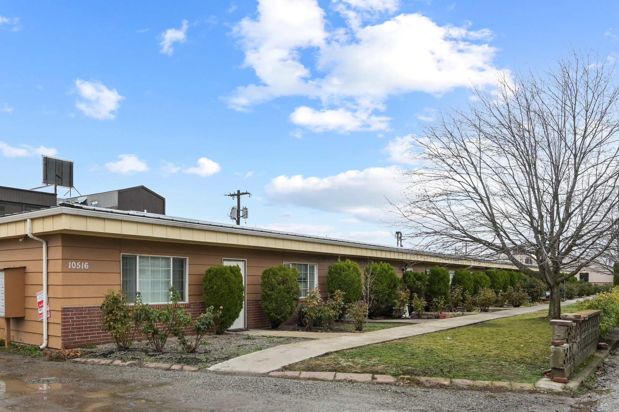 10516 E Main Ave, Spokane, WA for Sale