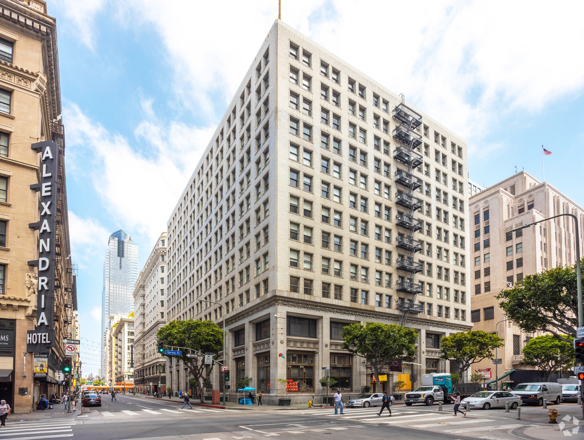 453 S Spring St, Los Angeles, CA for Rent