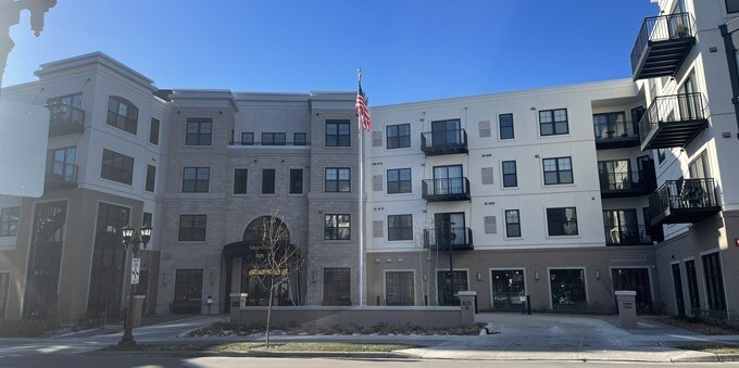 825 Mount Curve Blvd, Saint Paul, MN for Rent