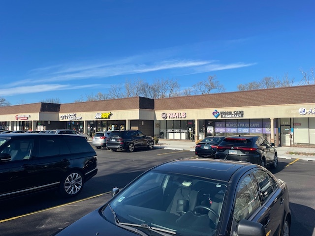 700-714 E Higgins Rd, Schaumburg, IL for Rent