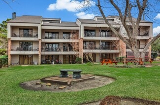 Montgomery, TX Apartments - 1000 April Sound Blvd