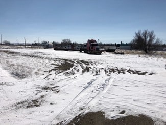 Maple Creek, SK Industrial - 515 1 St Av N