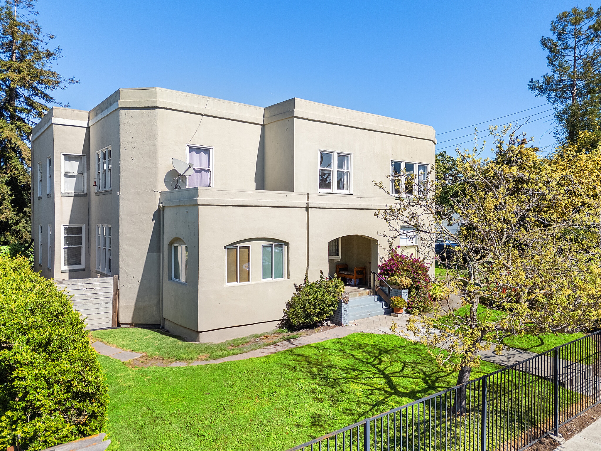 1036 60th St, Emeryville, CA for Sale