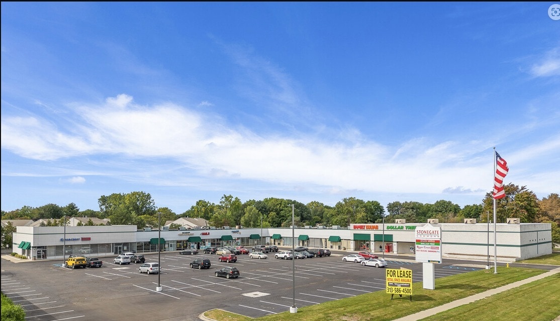 37605-37531 Harper Rd, Clinton Township, MI for Rent