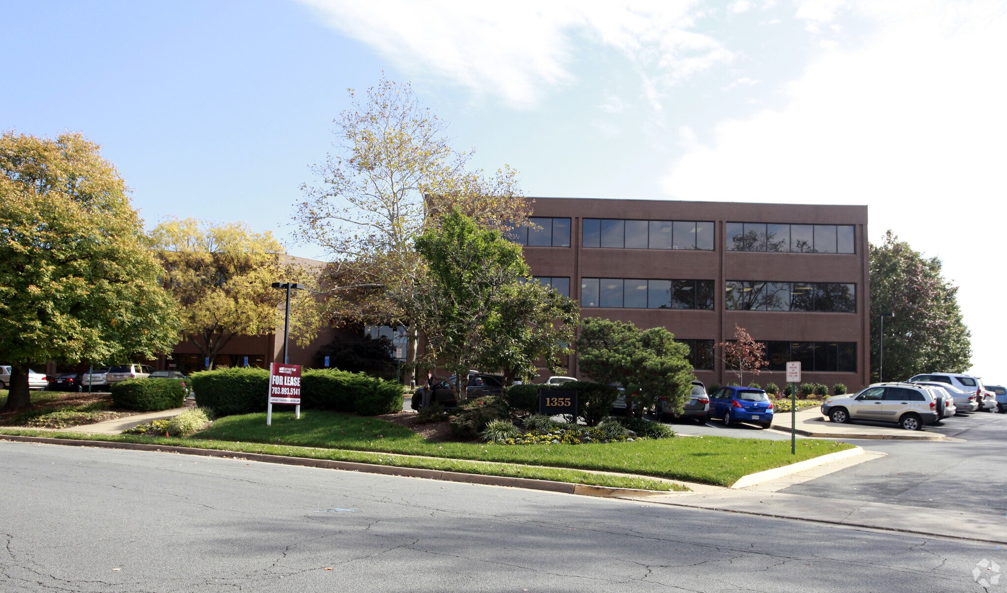 1355 Beverly Rd, McLean, VA for Rent