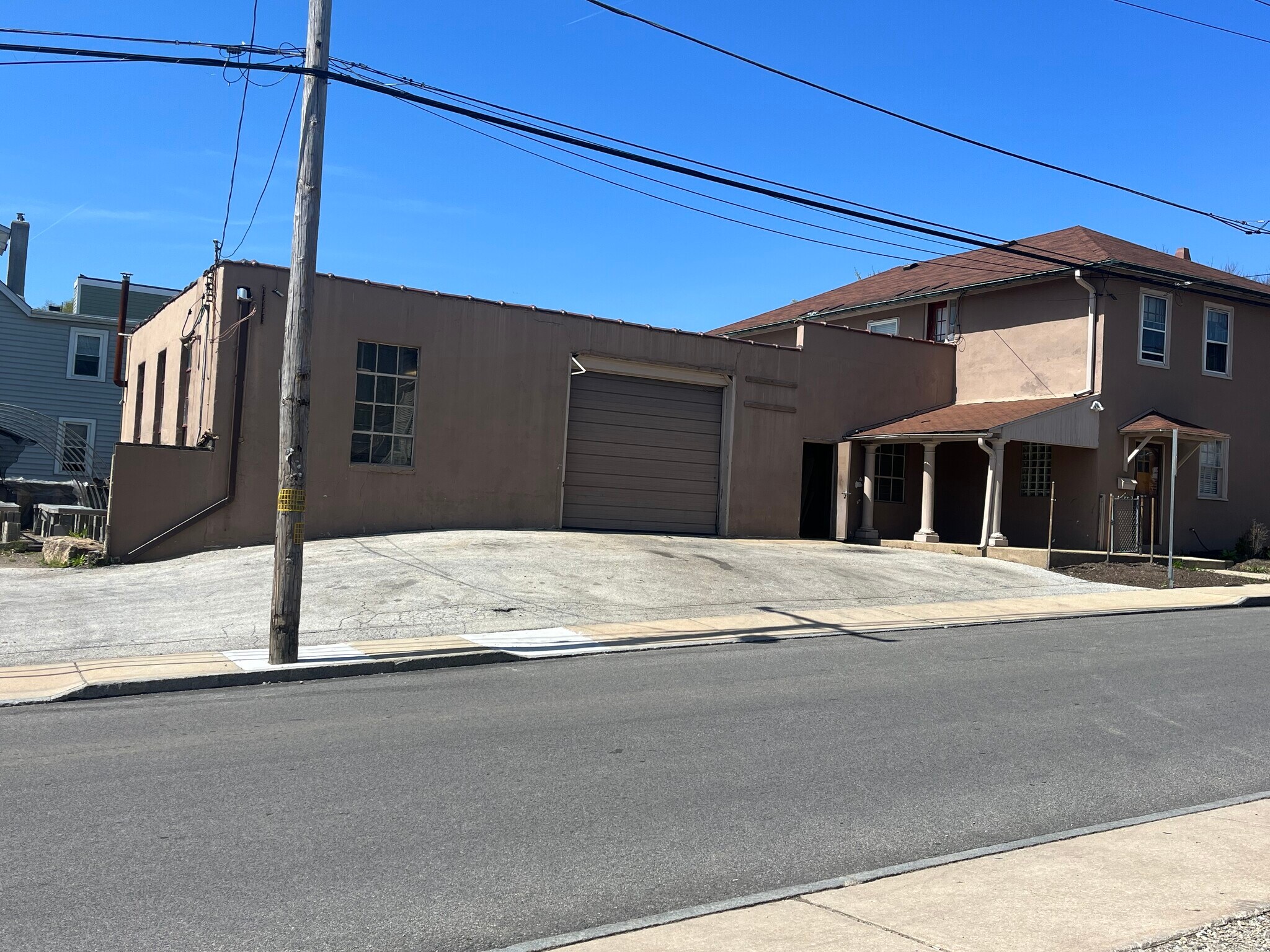 104 Holland Ave Ardmore, PA 19003 Industrial Property for Sale on