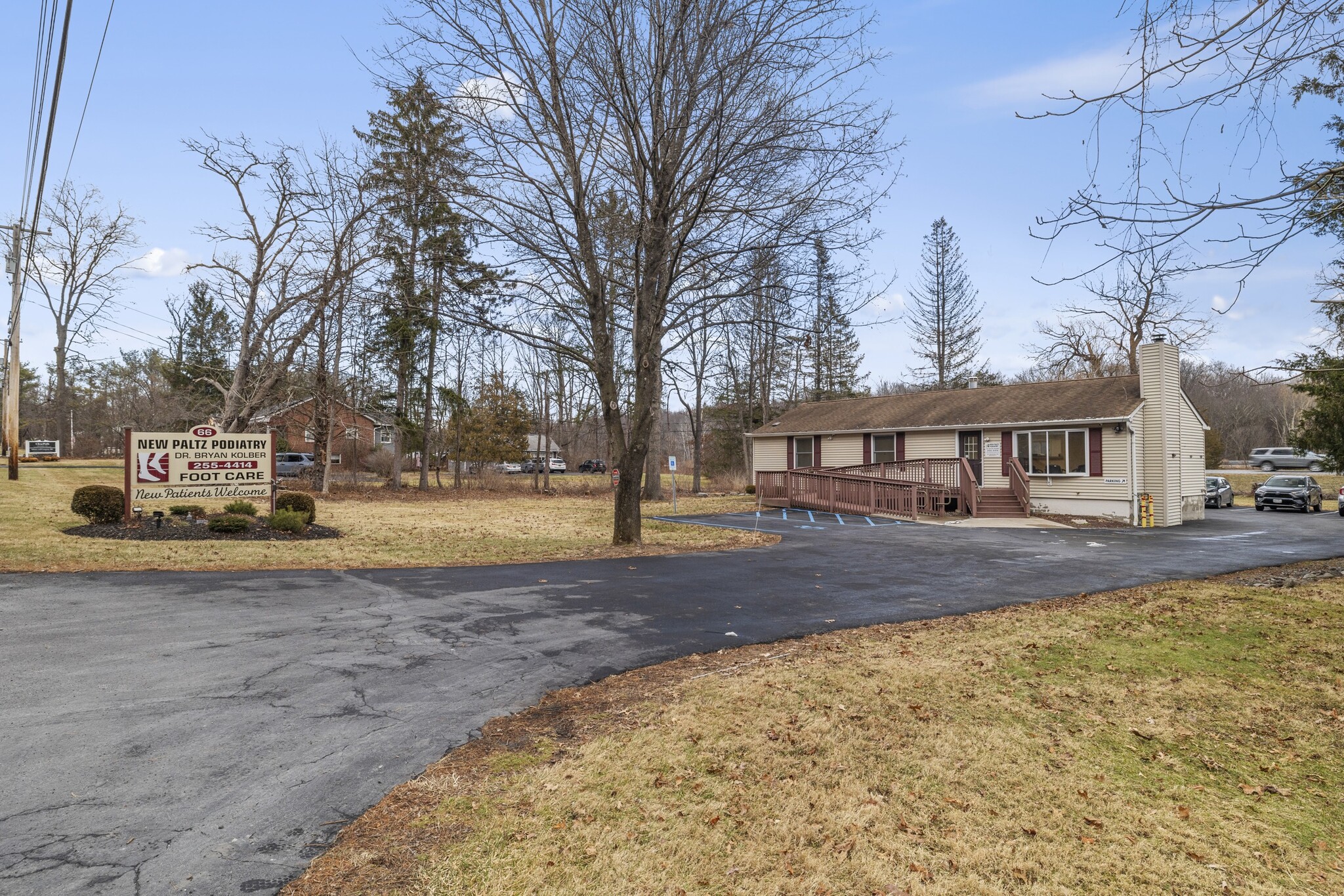 66 N Putt Corners Rd, New Paltz, NY for Sale