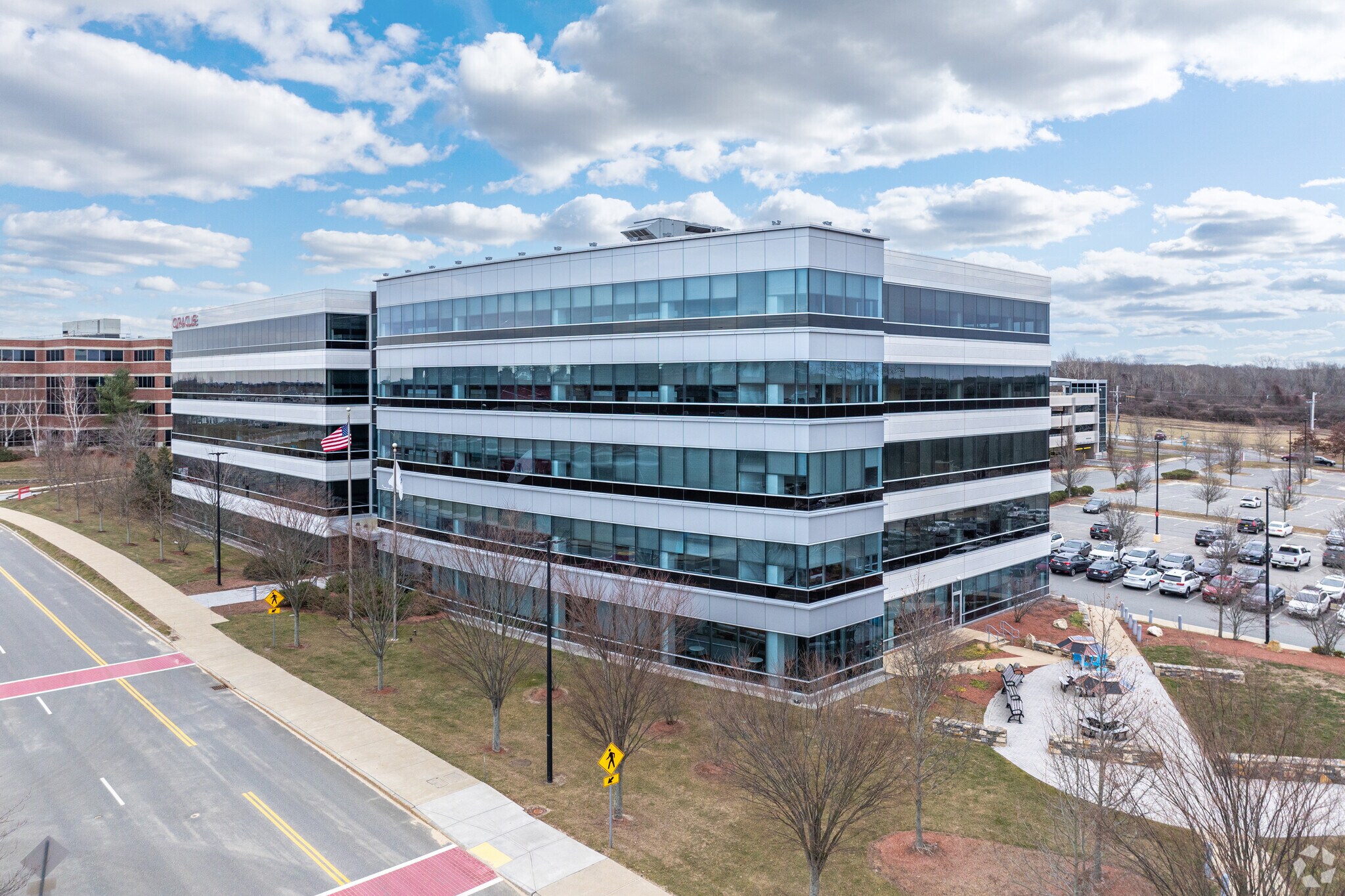 6 Van De Graaff Dr, Burlington, MA for Rent