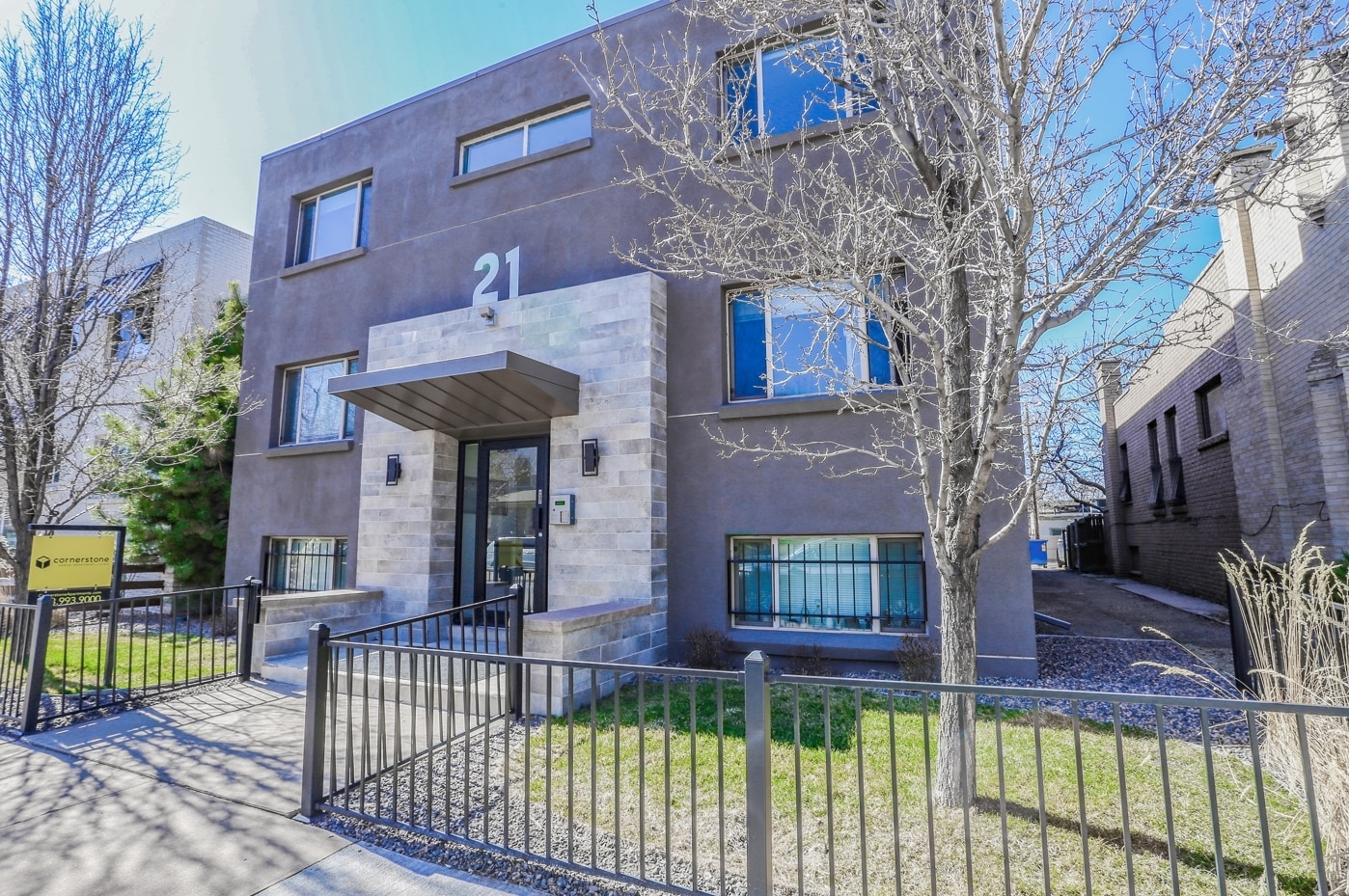 21 Logan St, Denver, CO for Sale