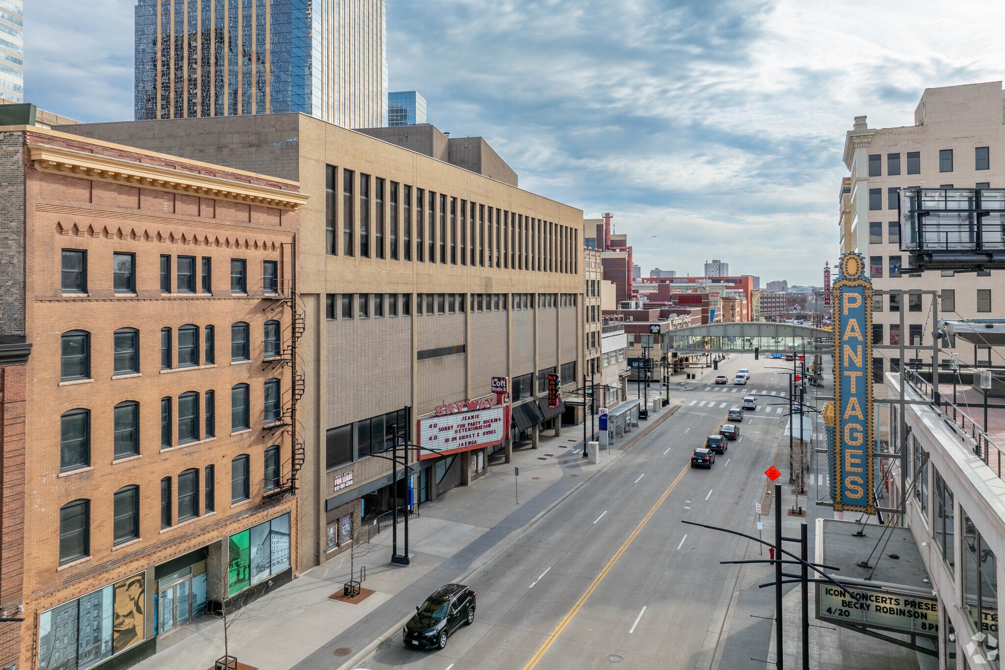 711-725 Hennepin Ave, Minneapolis, MN for Rent