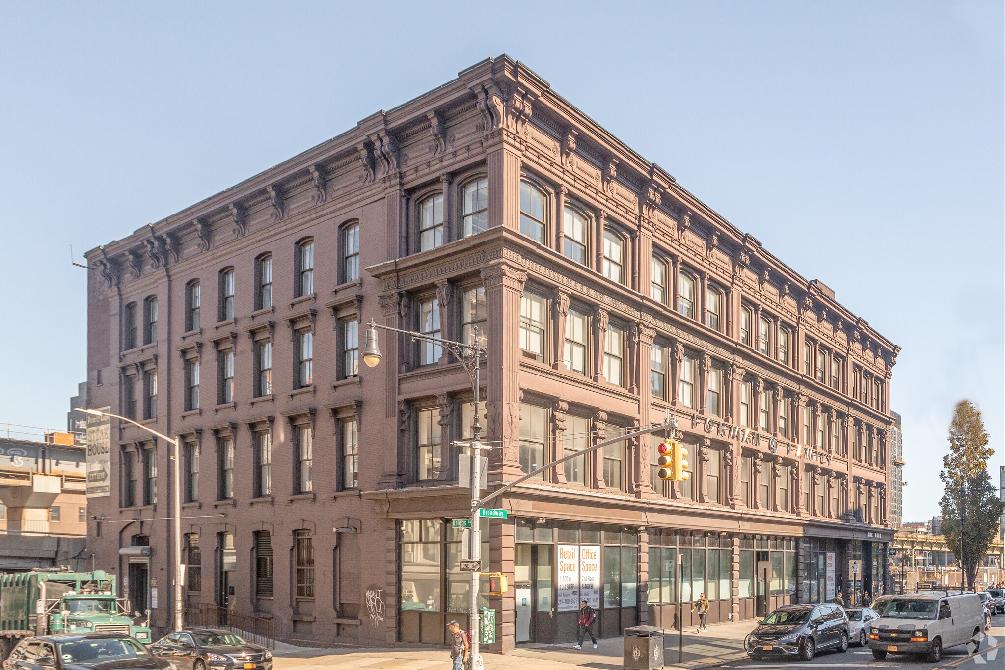 195 Broadway Brooklyn, NY 11211 Coworking Space on