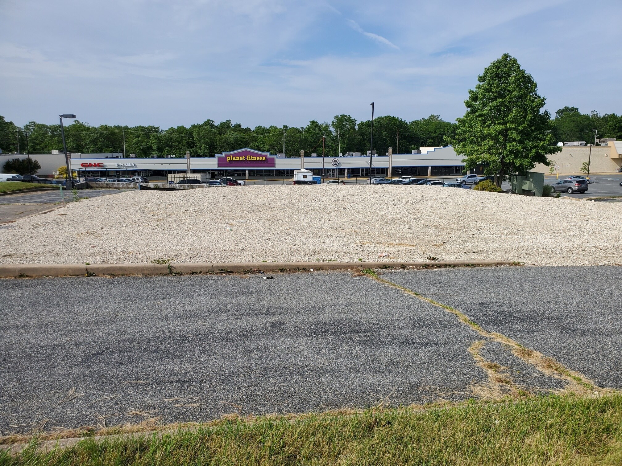 110 Big Elk Mall, Elkton, MD for Rent