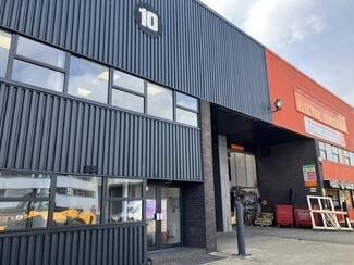 London, LND Industrial - 1000 North Circular Rd