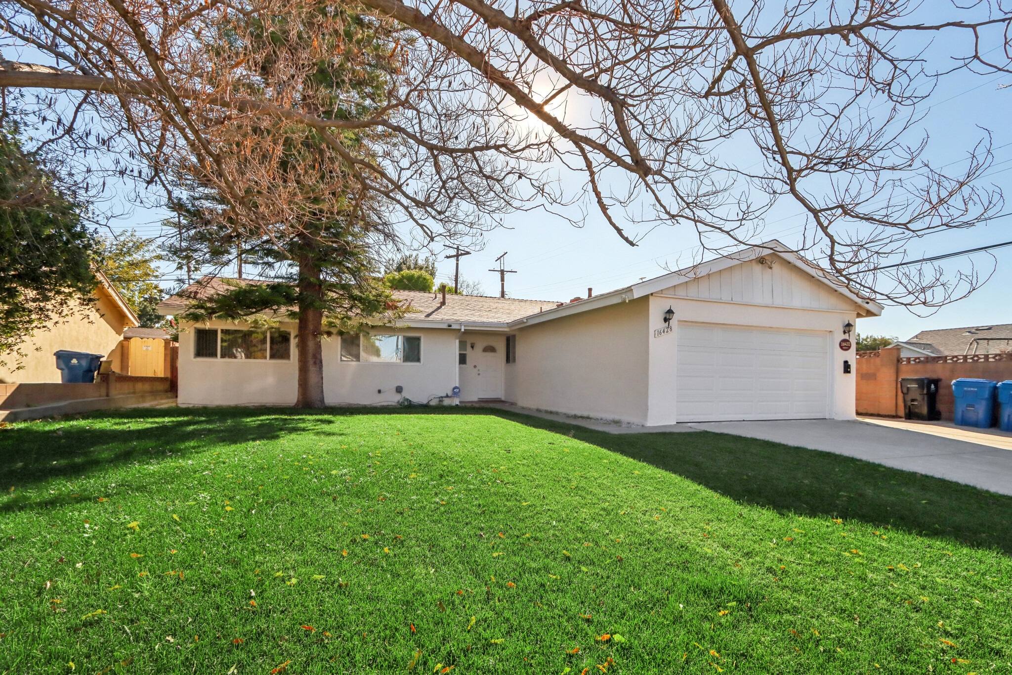 16428 Halsted St, North Hills, CA for Sale