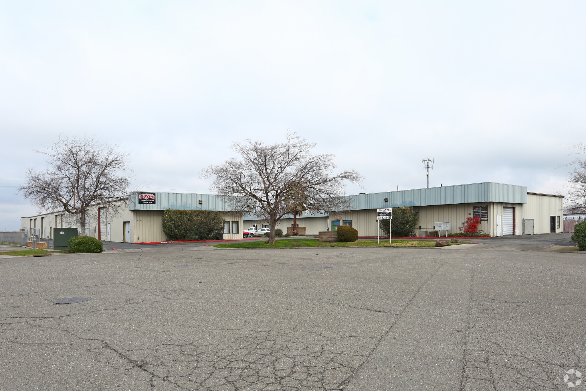 4220 Commercial Dr, Tracy, CA for Rent
