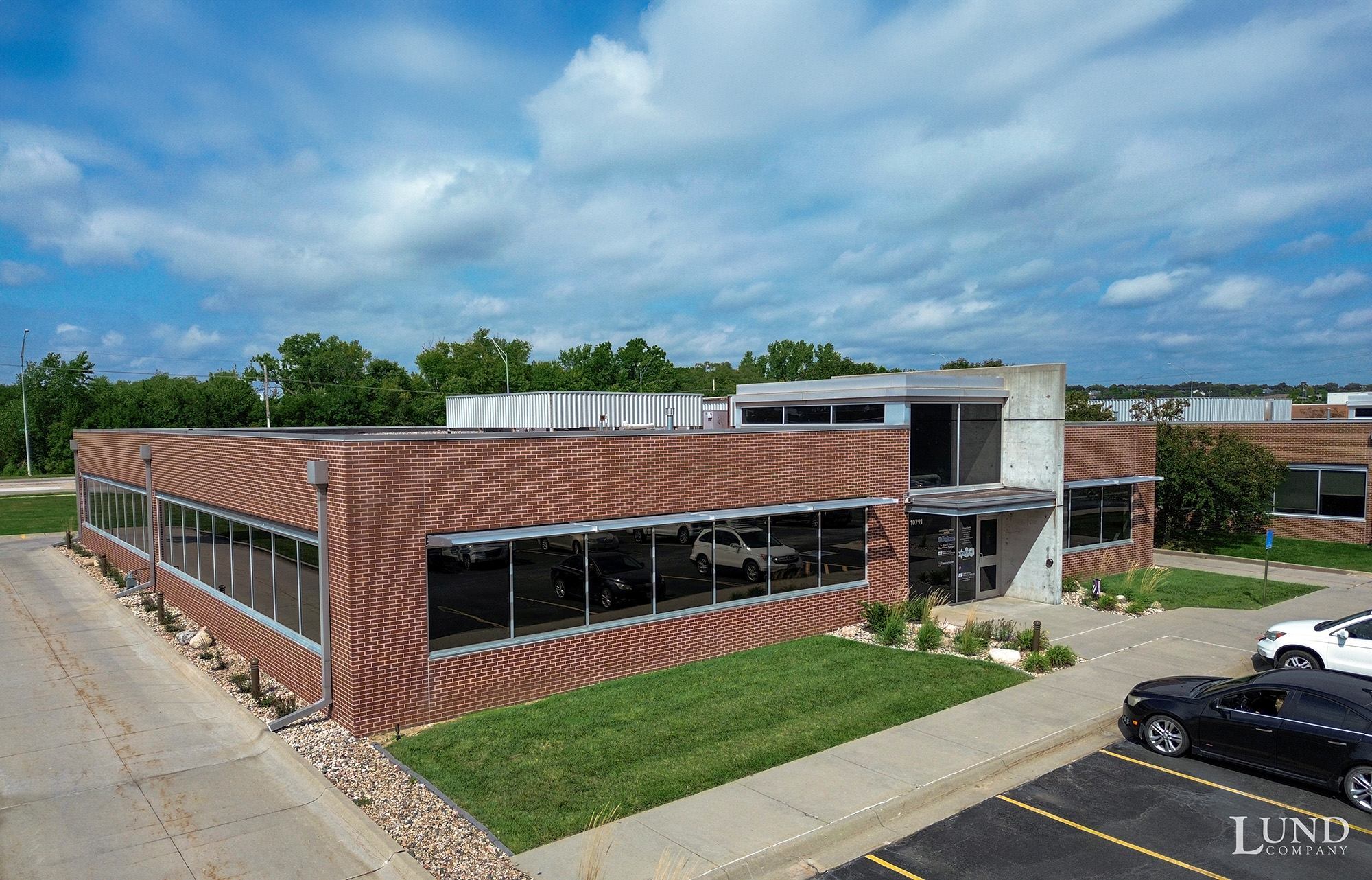 10791 S 72nd St, Papillion, NE for Sale