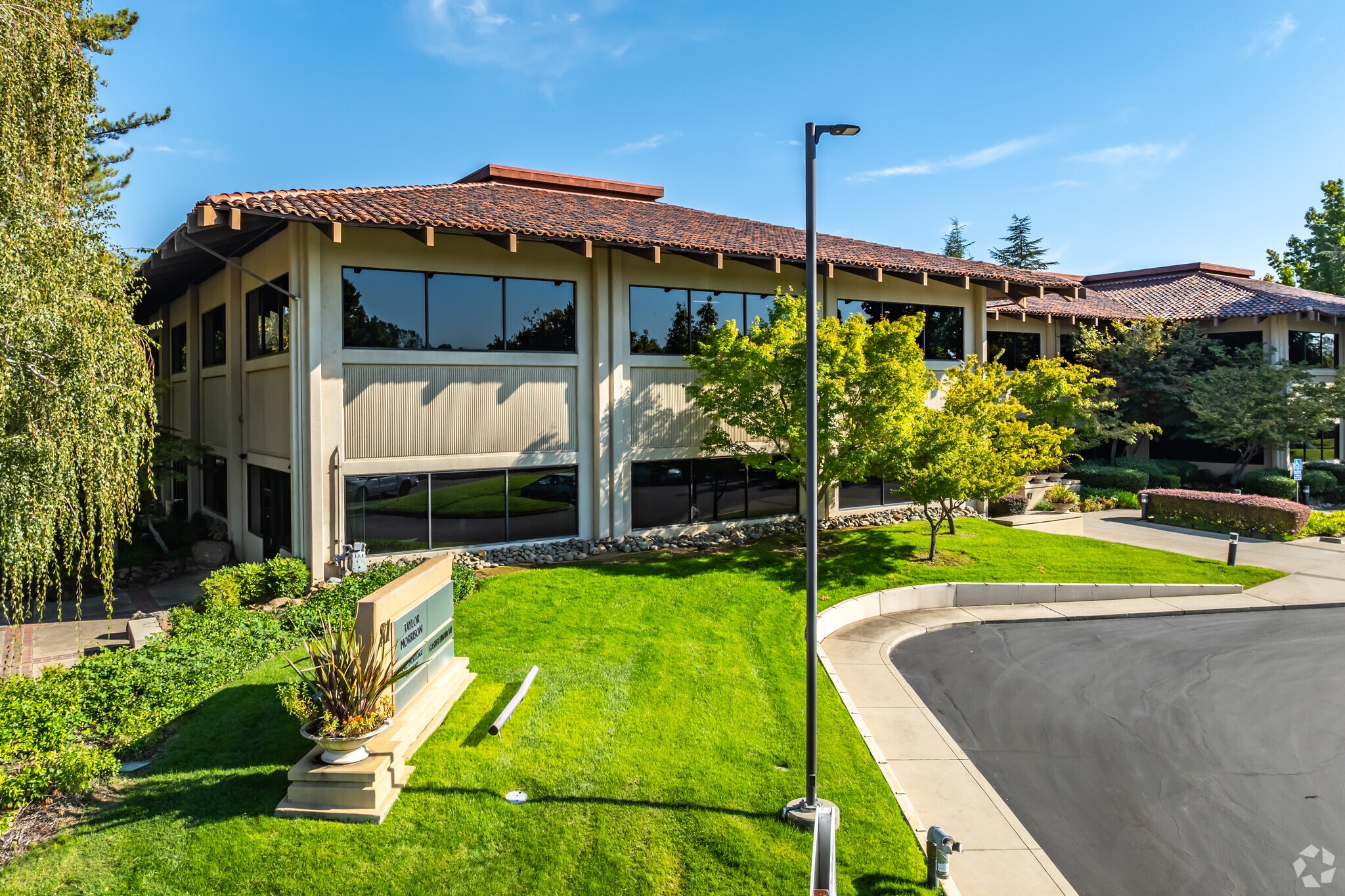 81 Blue Ravine Rd, Folsom, CA for Rent