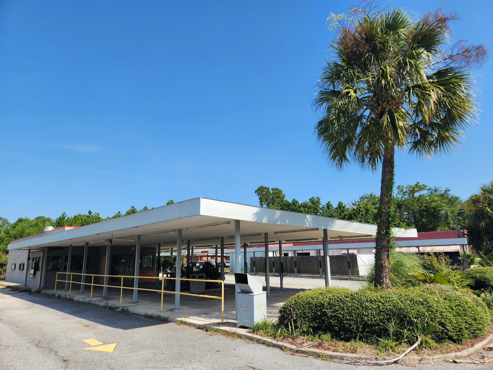 4705 Altama Ave, Brunswick, GA for Rent
