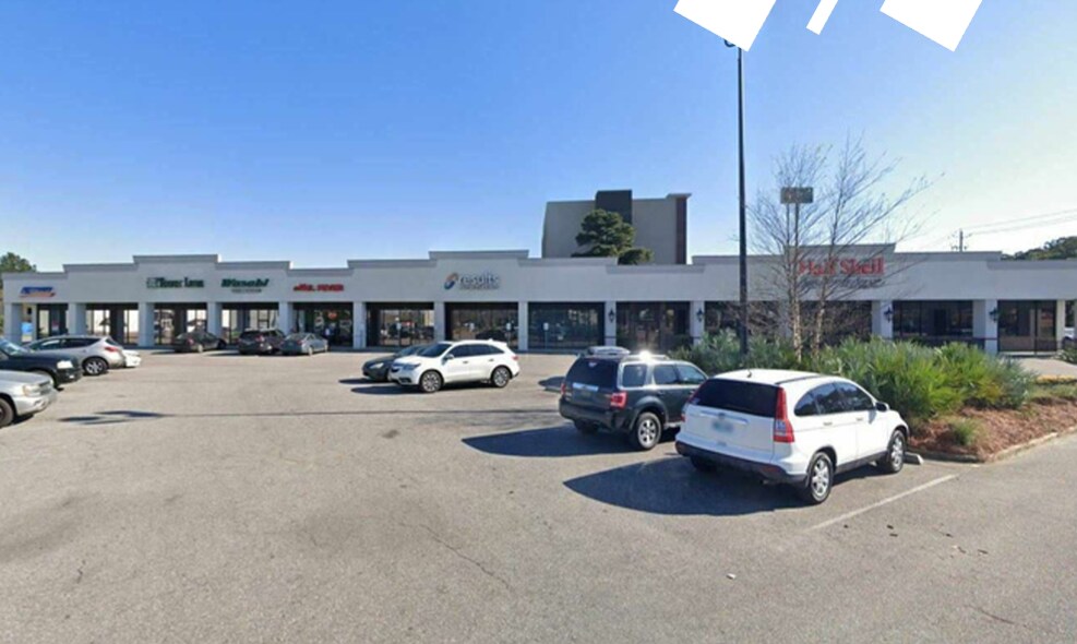 3658 Airport Blvd, Mobile, AL for Rent