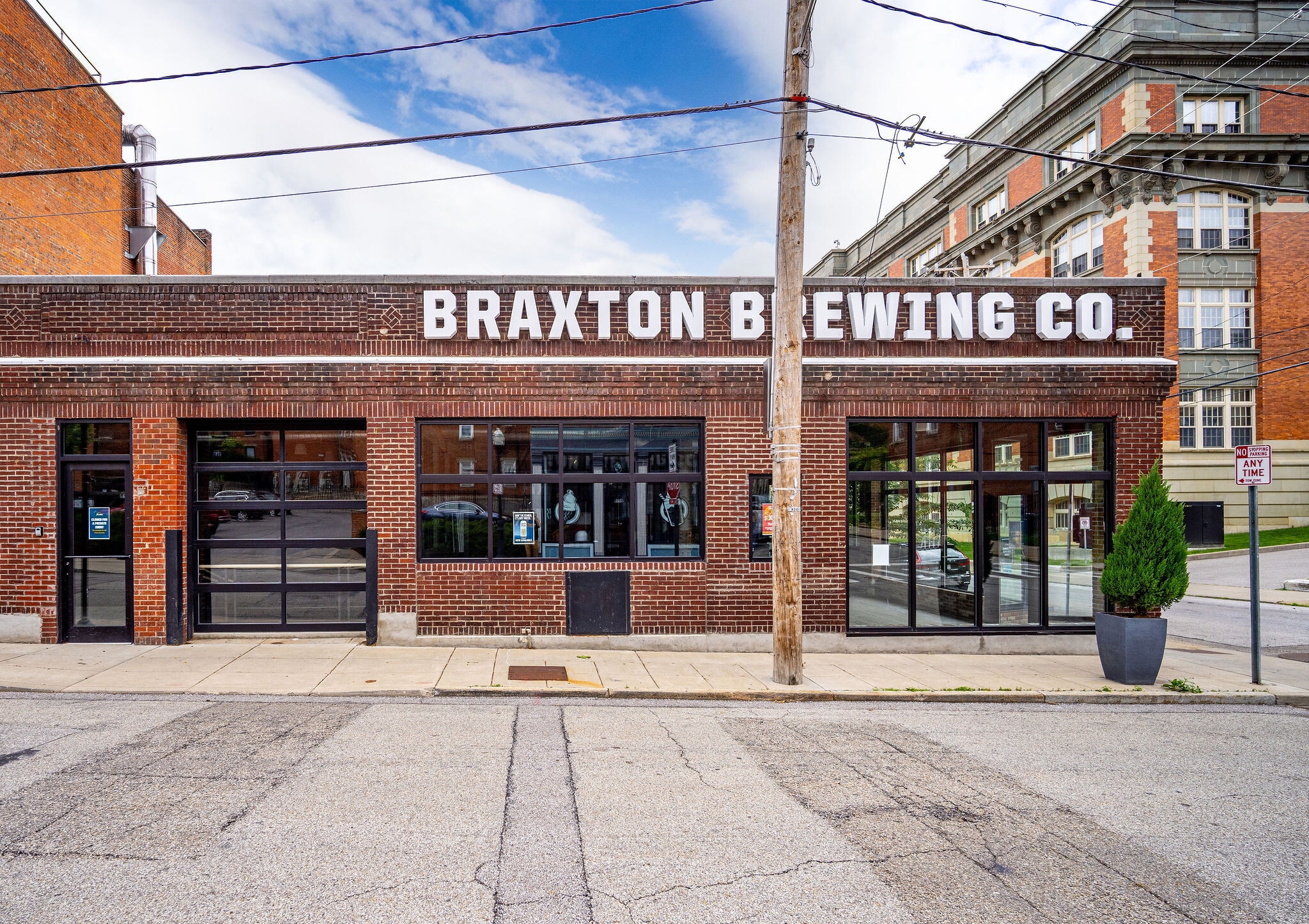 331 E 13th St, Cincinnati, OH for Sale