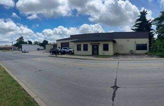 Elkhart, IN Warehouse - 2019 W Lusher Ave
