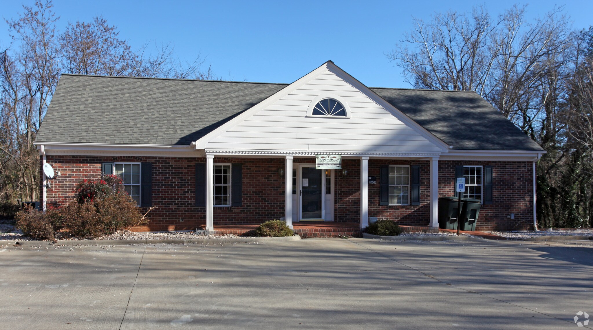 300 S Main St, Mocksville, NC for Sale