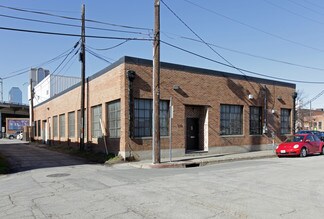 Dallas, TX Office/Retail - 209 Henry St