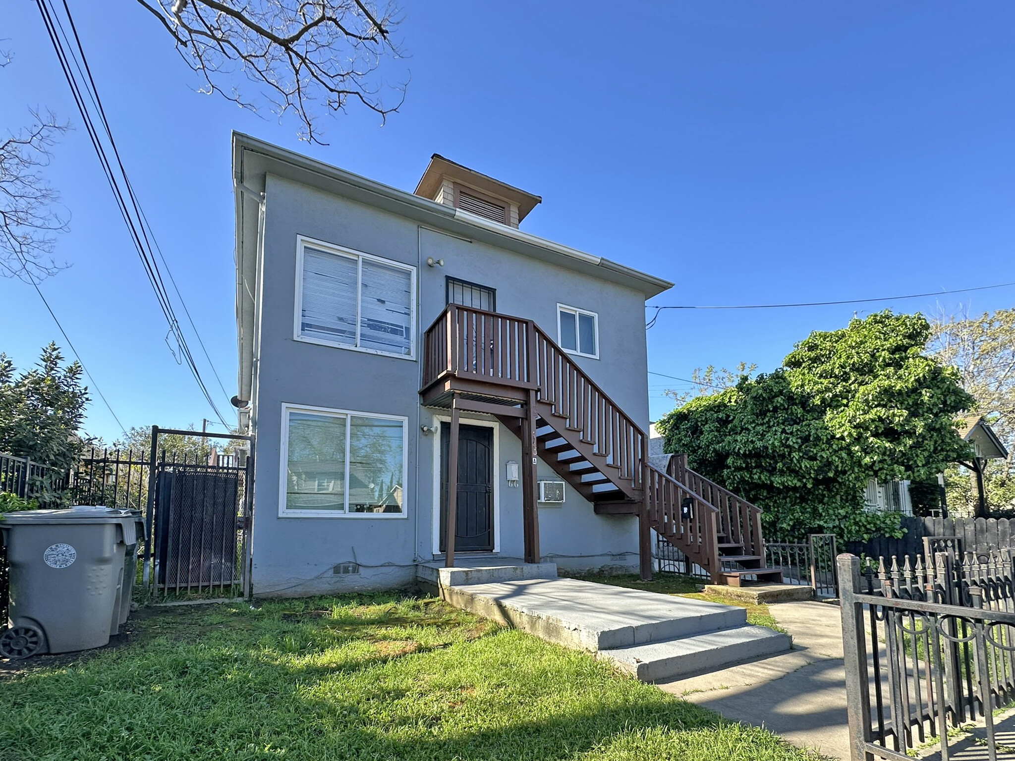 4140 Broadway, Sacramento, CA for Sale