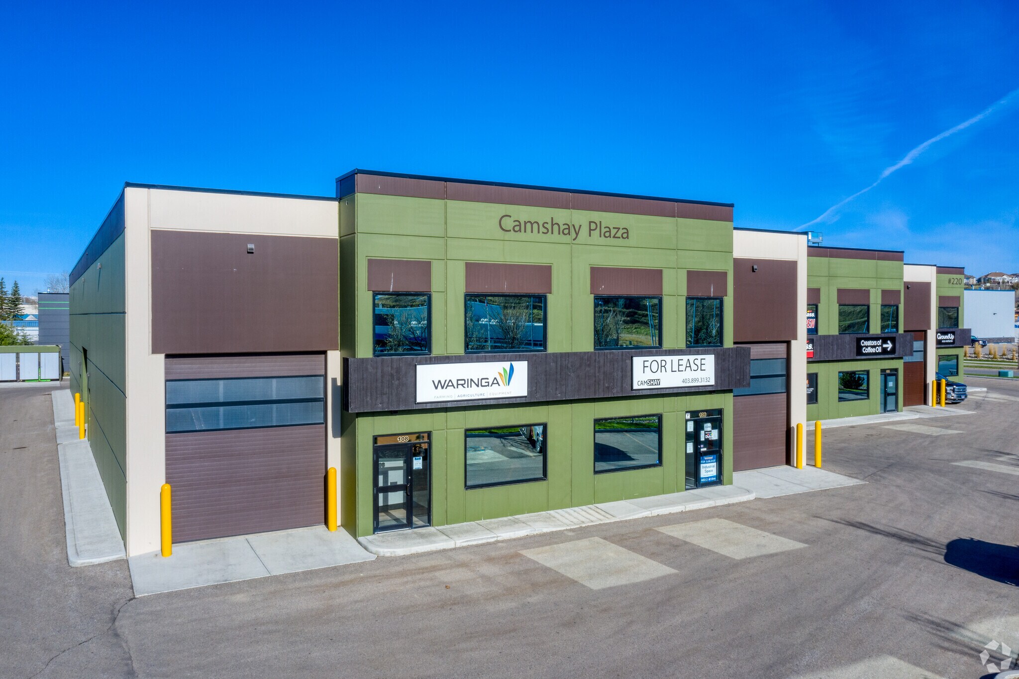 220 Stockton Av, Okotoks, AB for Rent
