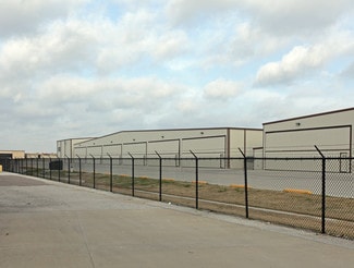 Addison, TX Specialty - 15809 Addison Rd