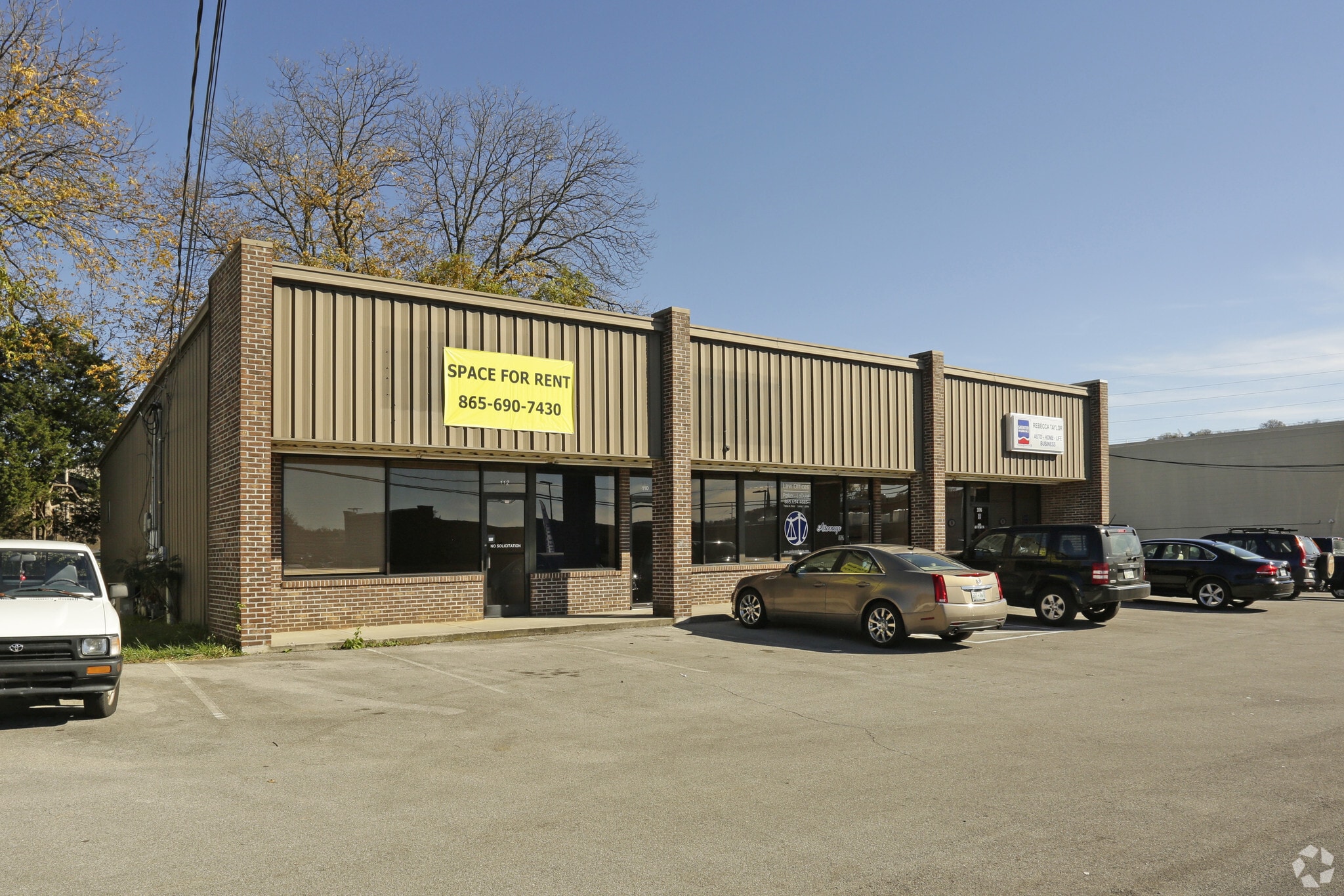 106-112 Sherway Rd, Knoxville, TN for Rent