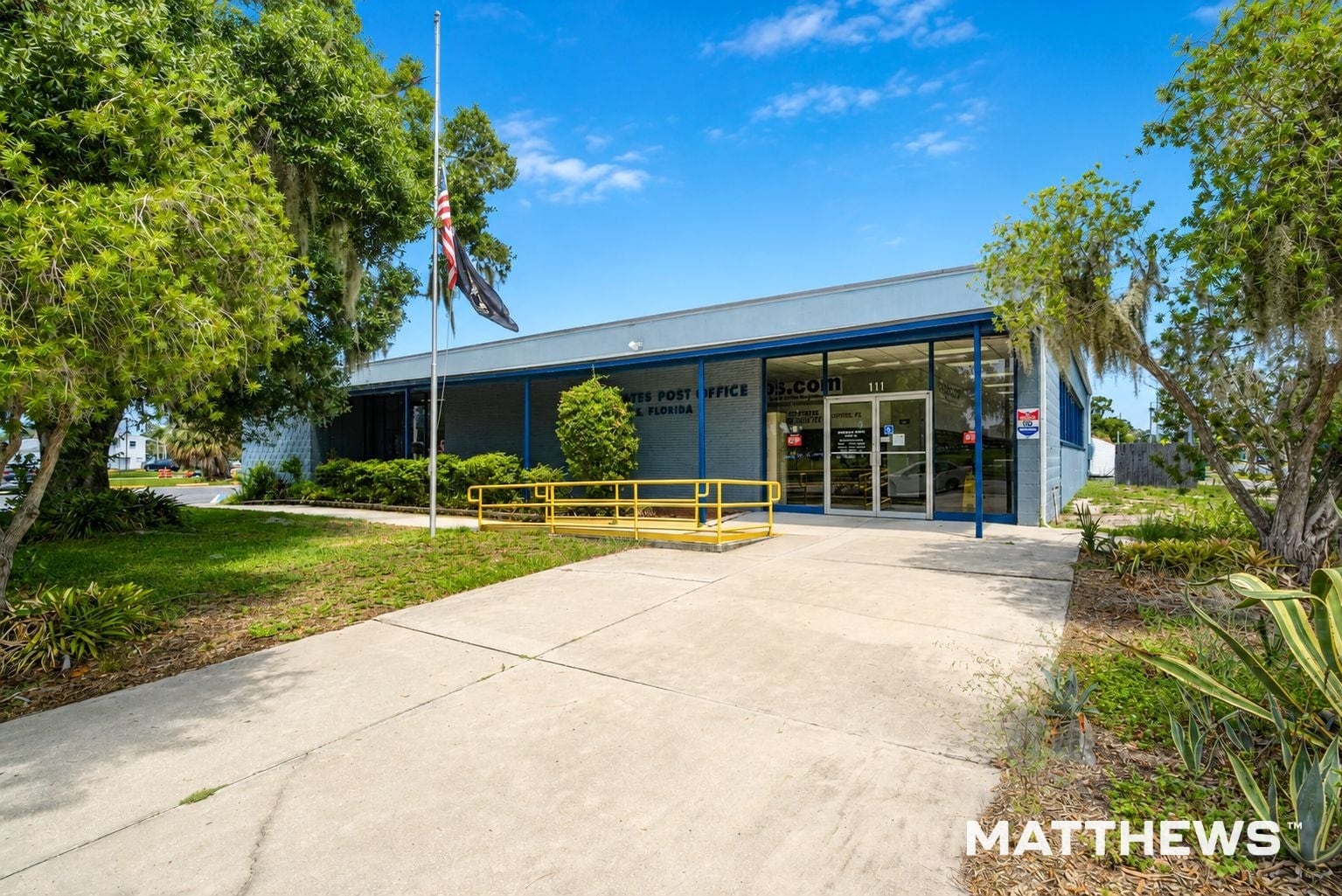111 E Clifford Ave, Eustis, FL for Sale