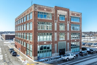 Marshalltown, IA  - 11 E Church St