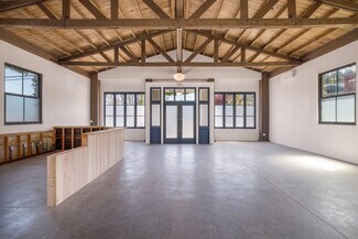 Geyserville, CA Freestanding - 40 Highway 128