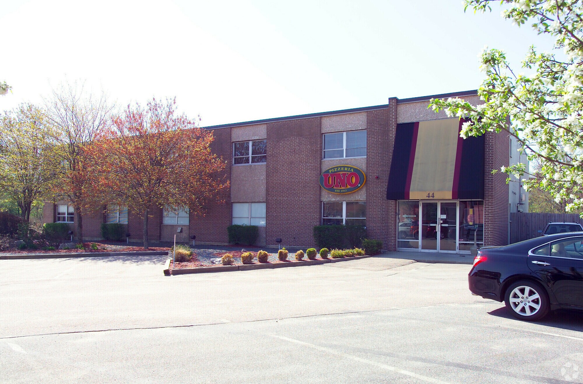 44 Industrial Way, Norwood, MA for Rent