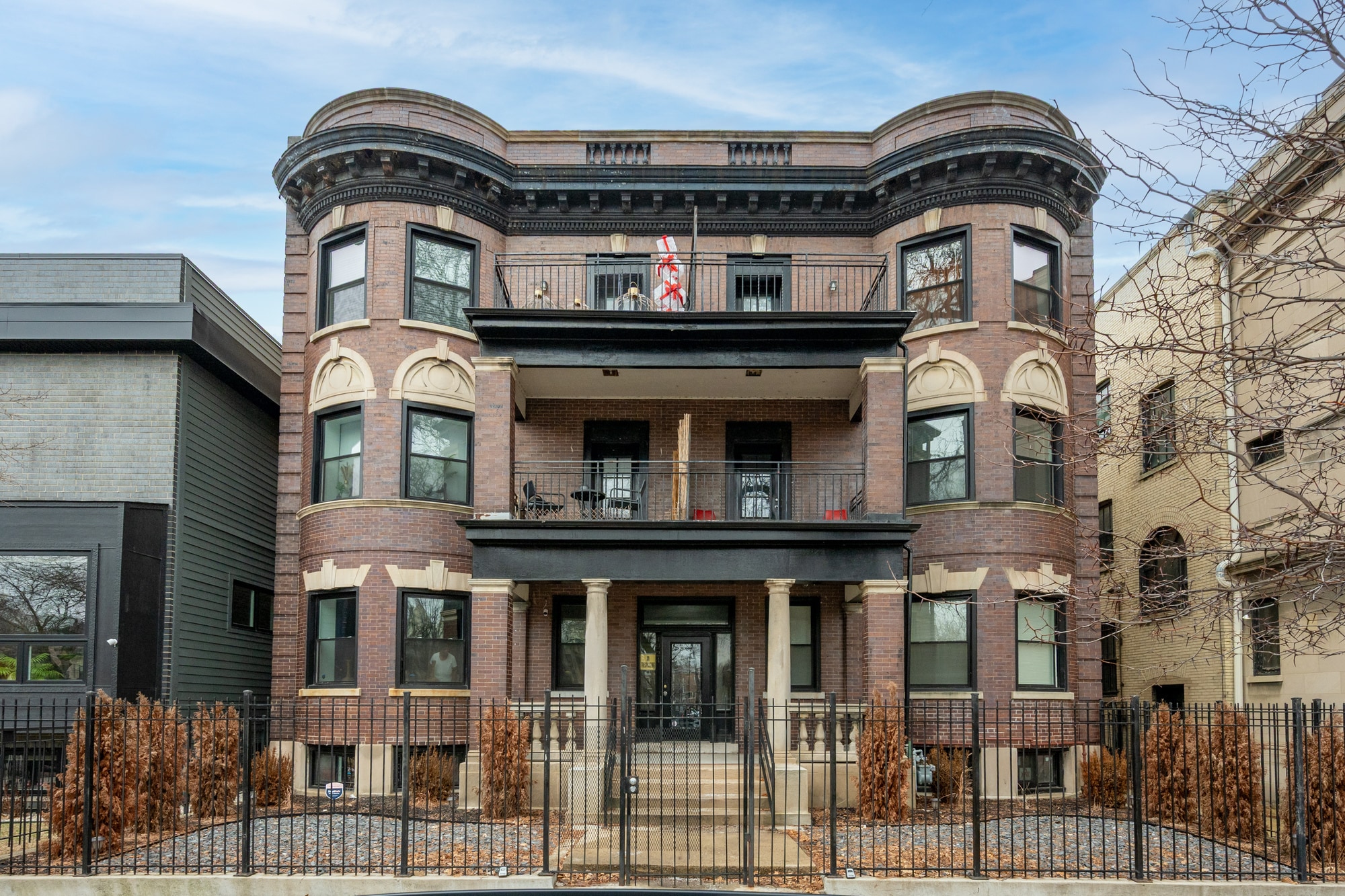 4924 S Martin Luther King Dr, Chicago, IL for Sale
