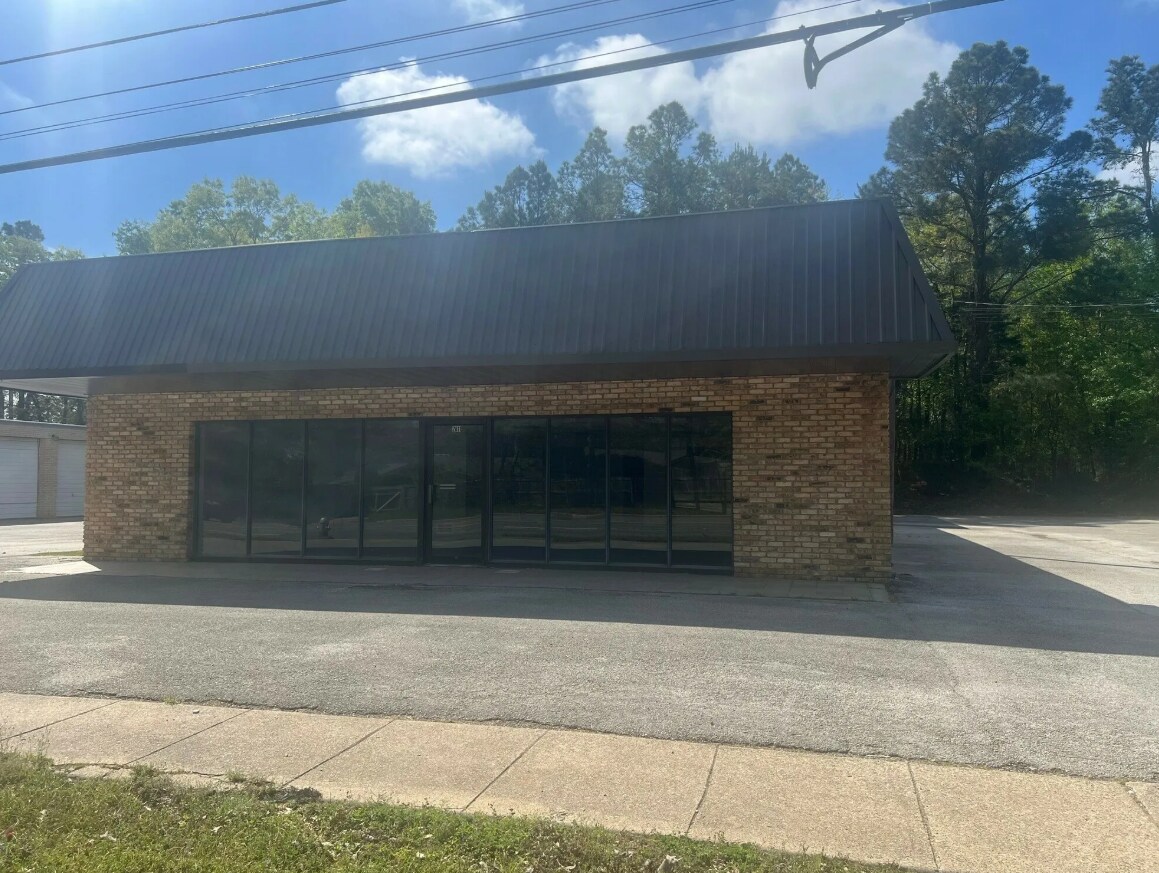 2811 University Blvd, Tyler, TX for Rent