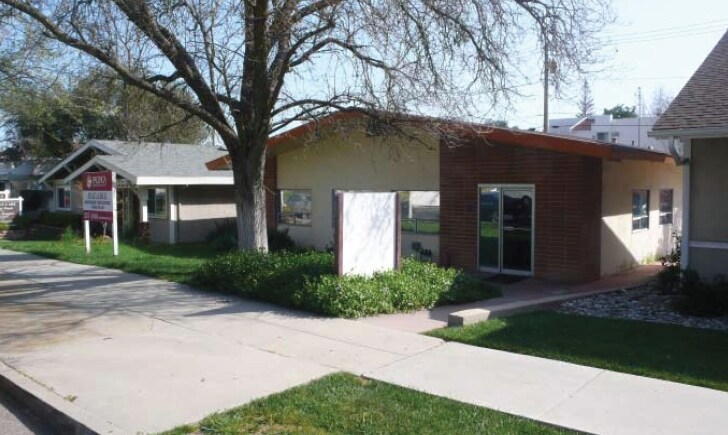 1030 Vine St, Paso Robles, CA for Rent