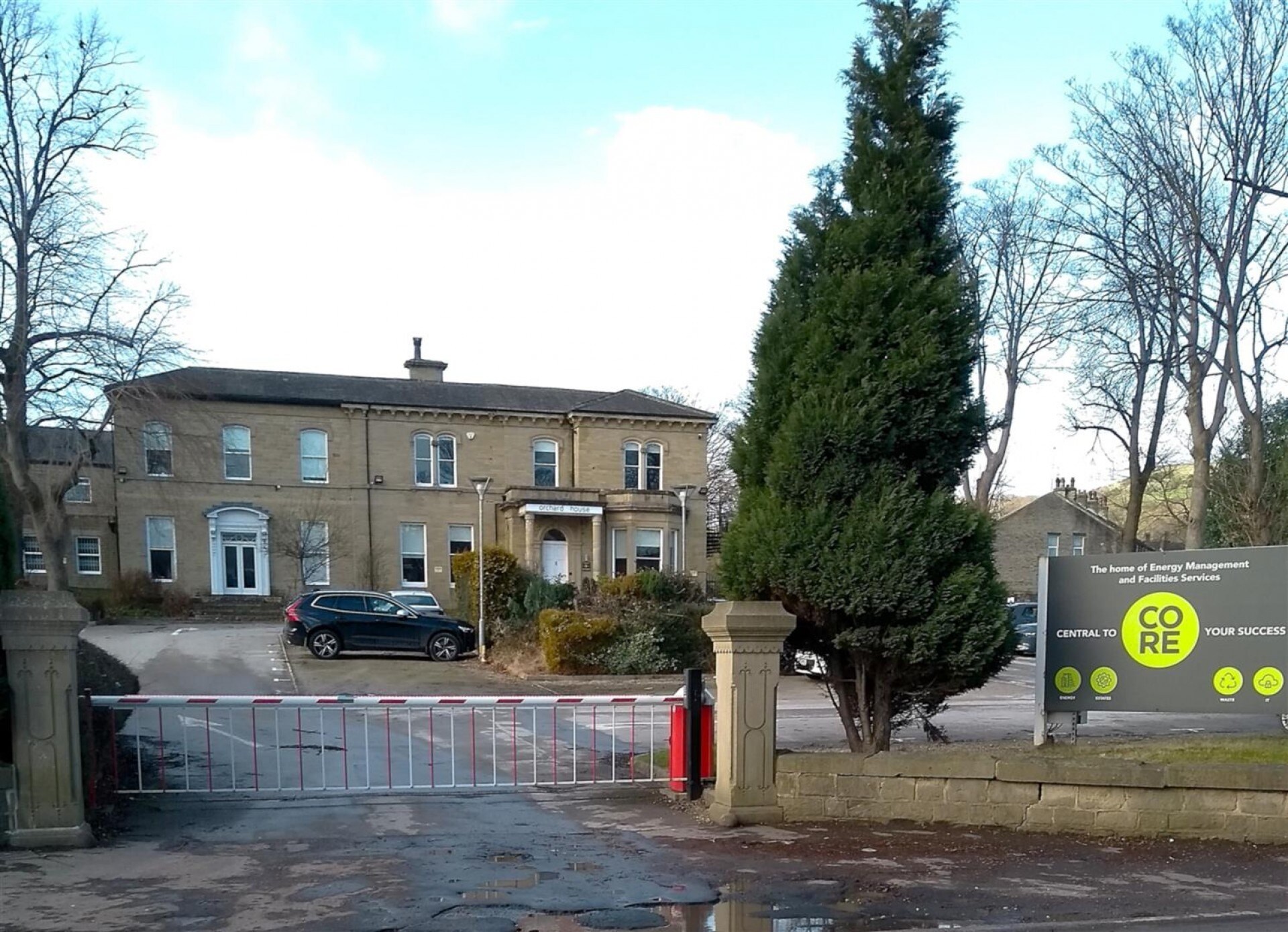 Park Rd, Elland, WYK for Rent