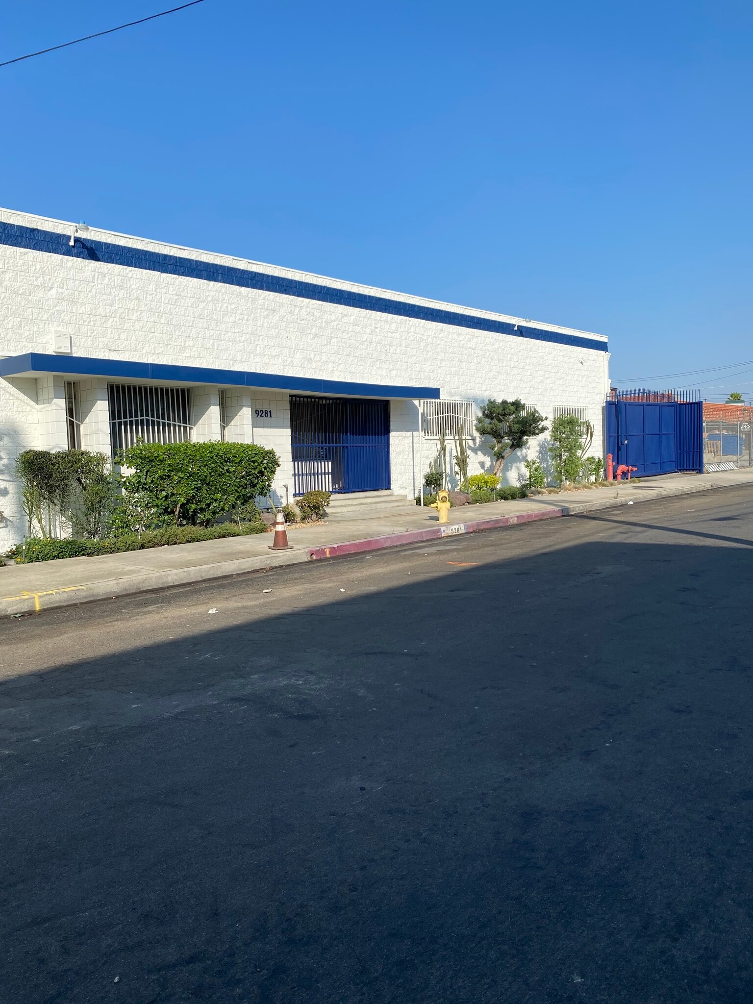 9281 Borden Ave, Sun Valley, CA for Rent