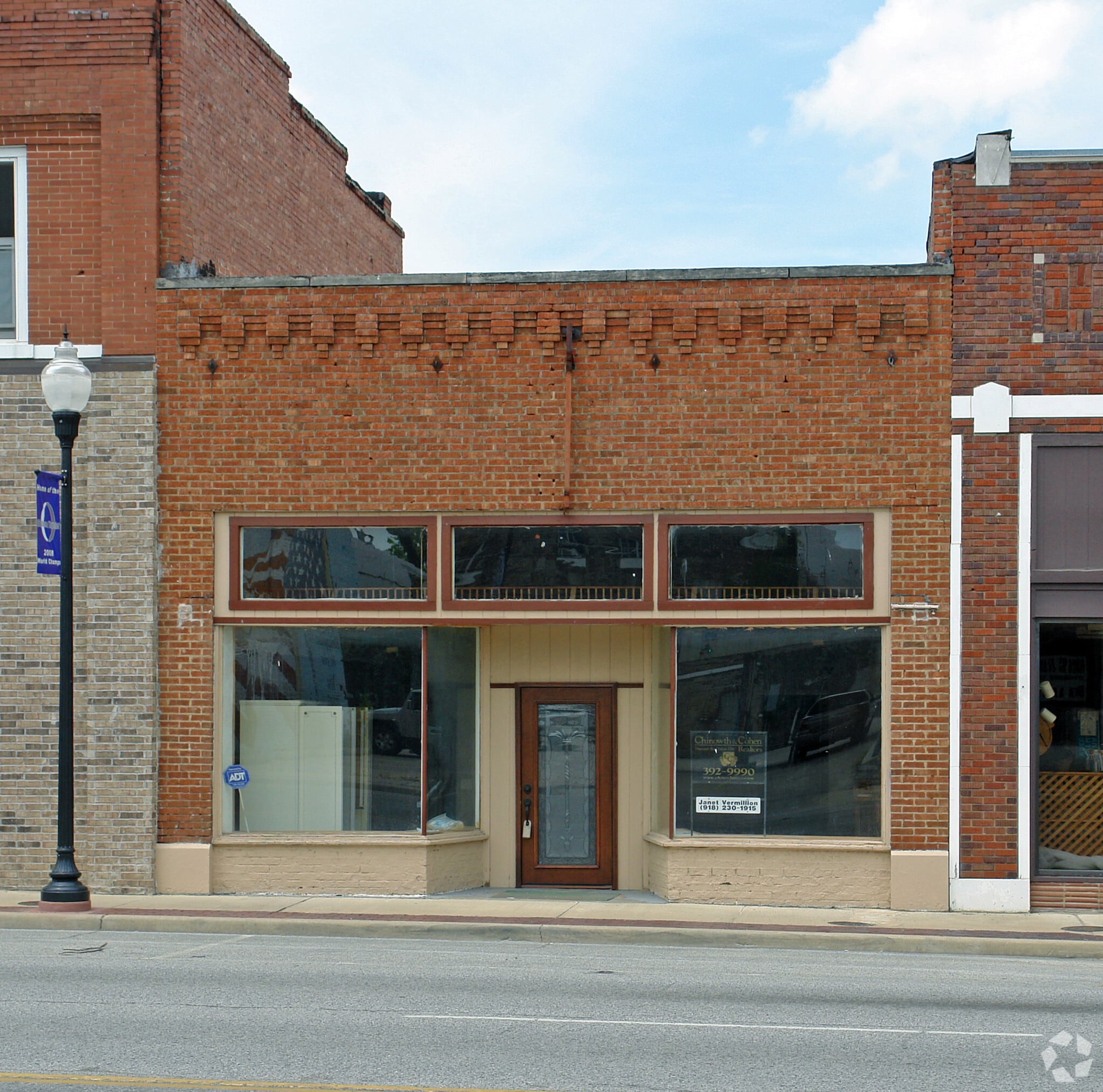 219 E Rogers Blvd, Skiatook, OK for Rent
