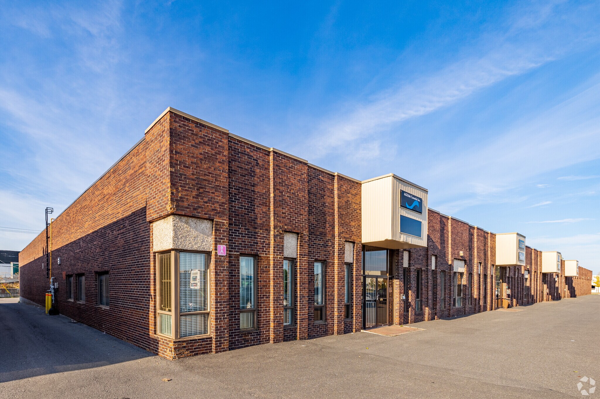 1420-1490 St Beaulac, Saint-Laurent, QC for Rent