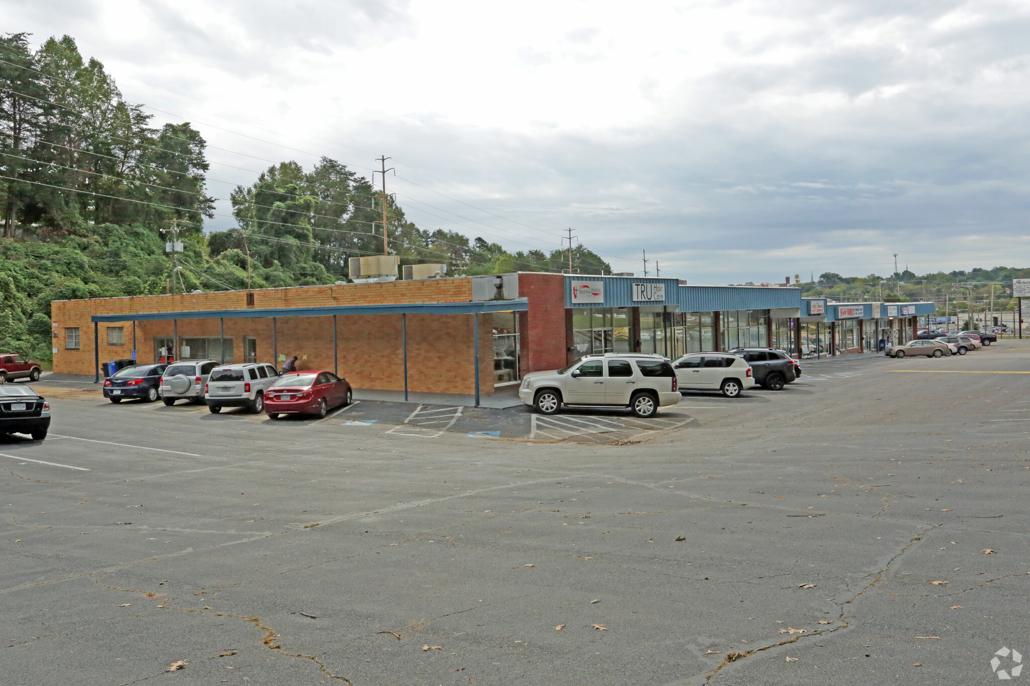 120-168 Arnett Blvd, Danville, VA for Sale