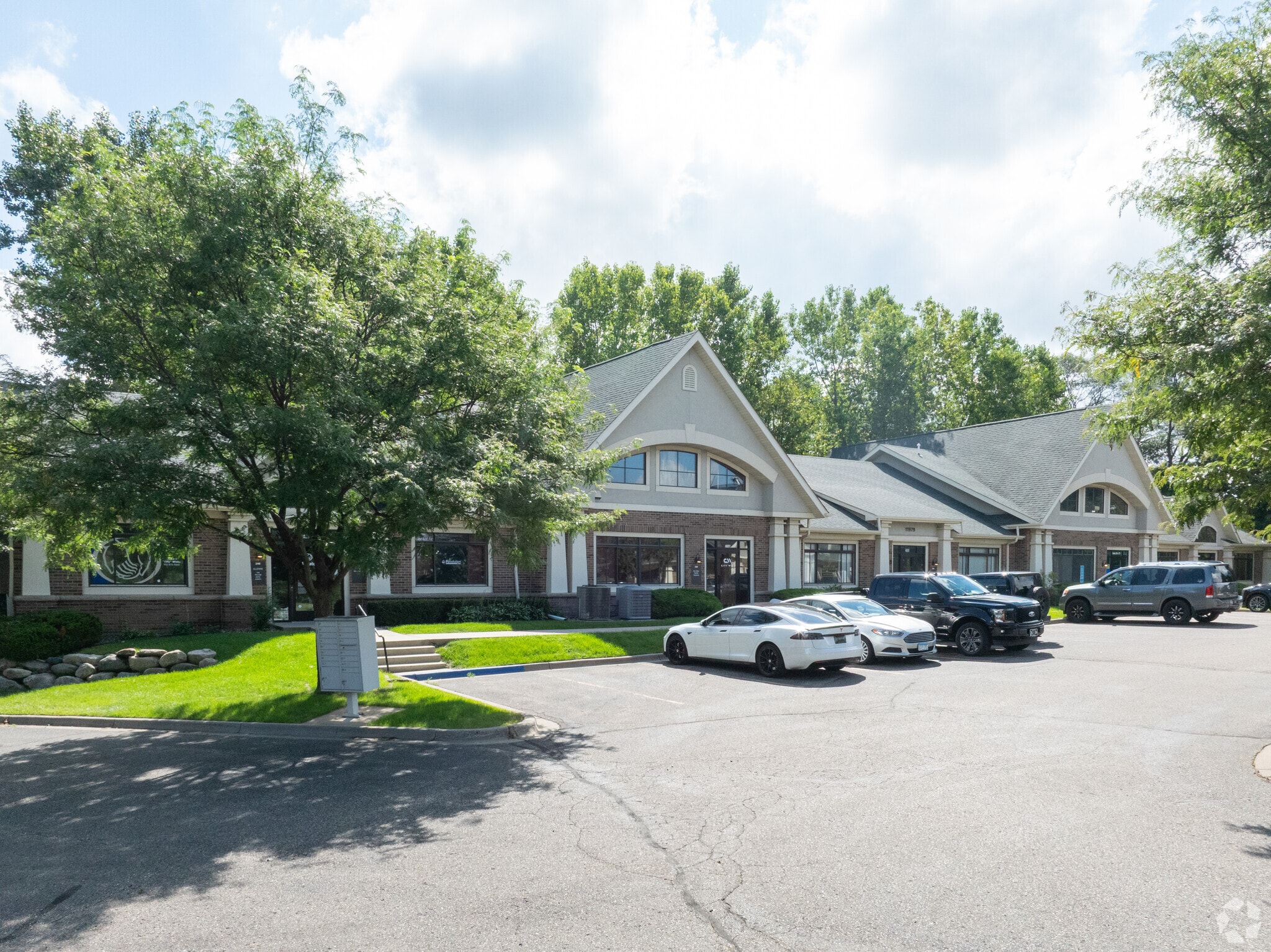 11979 Cr-11, Burnsville, MN for Sale