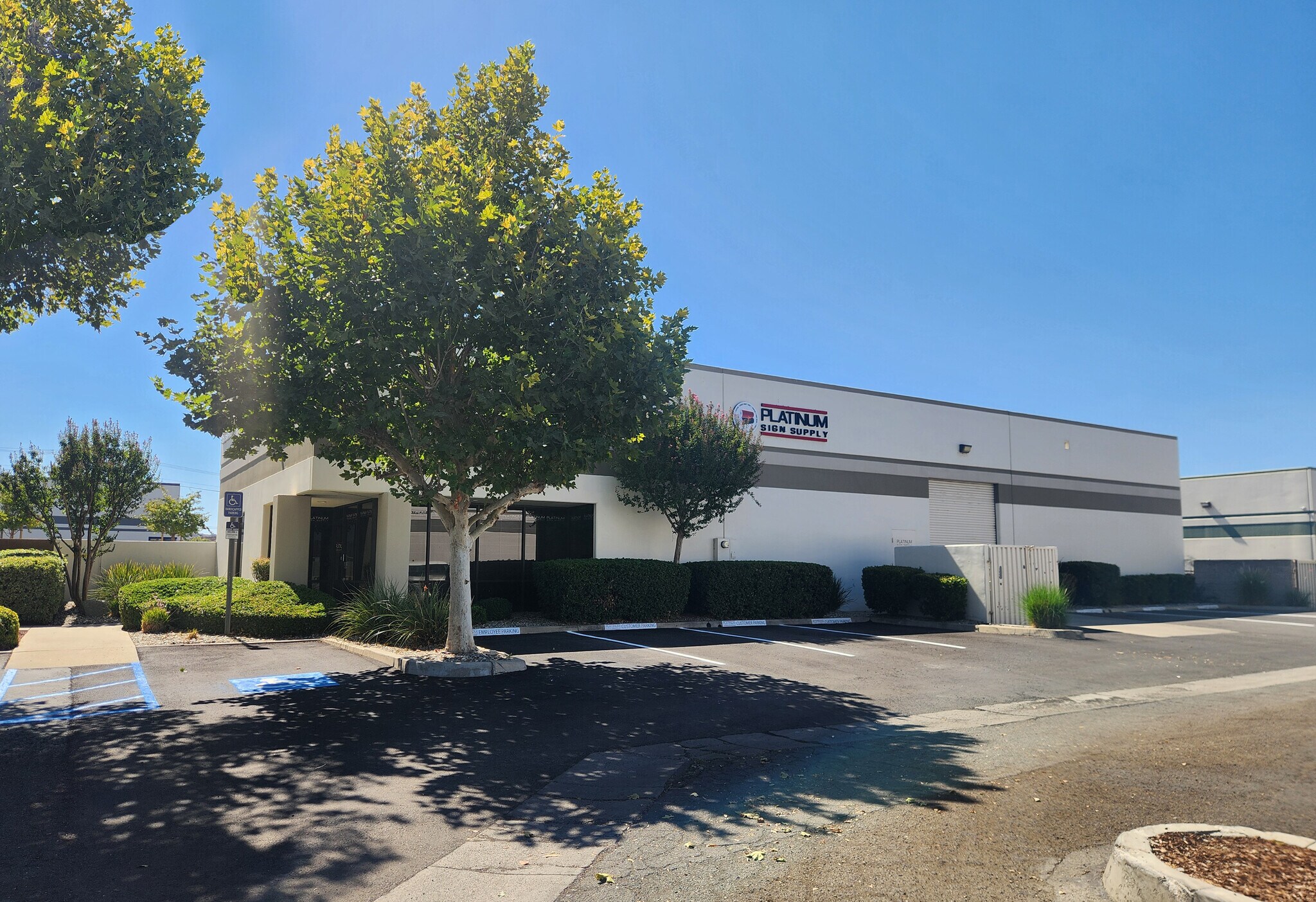 560 Birch St, Lake Elsinore, CA for Sale