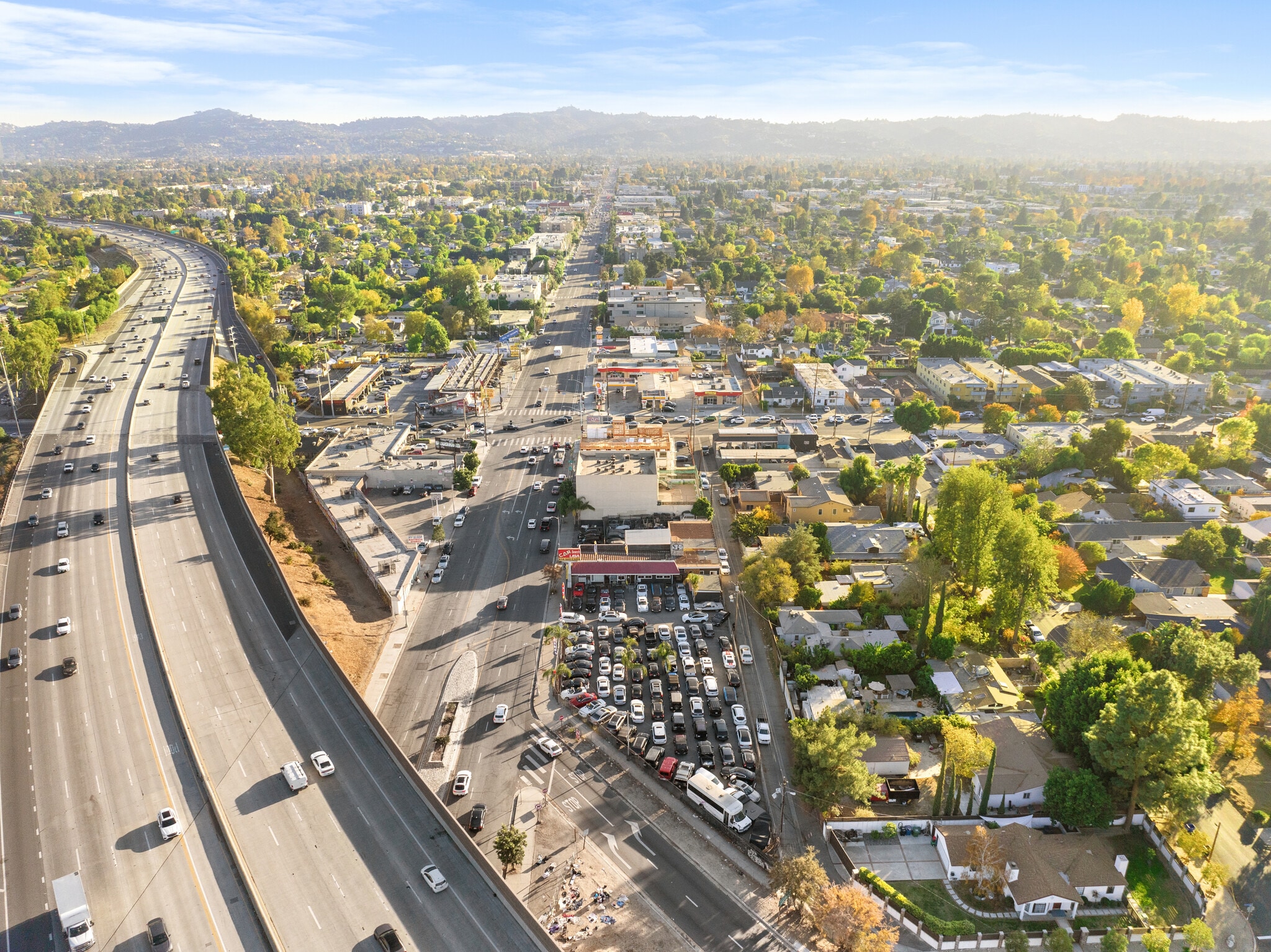 6025 Laurel Canyon Blvd, North Hollywood, CA for Sale