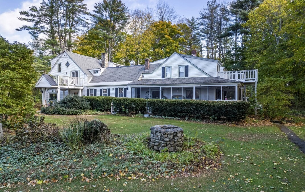 9 Dry Point Dr, Rome, ME for Sale