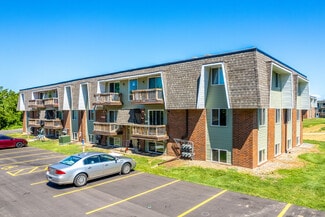 Clinton, IA Apartments - 847 Gateway Ave