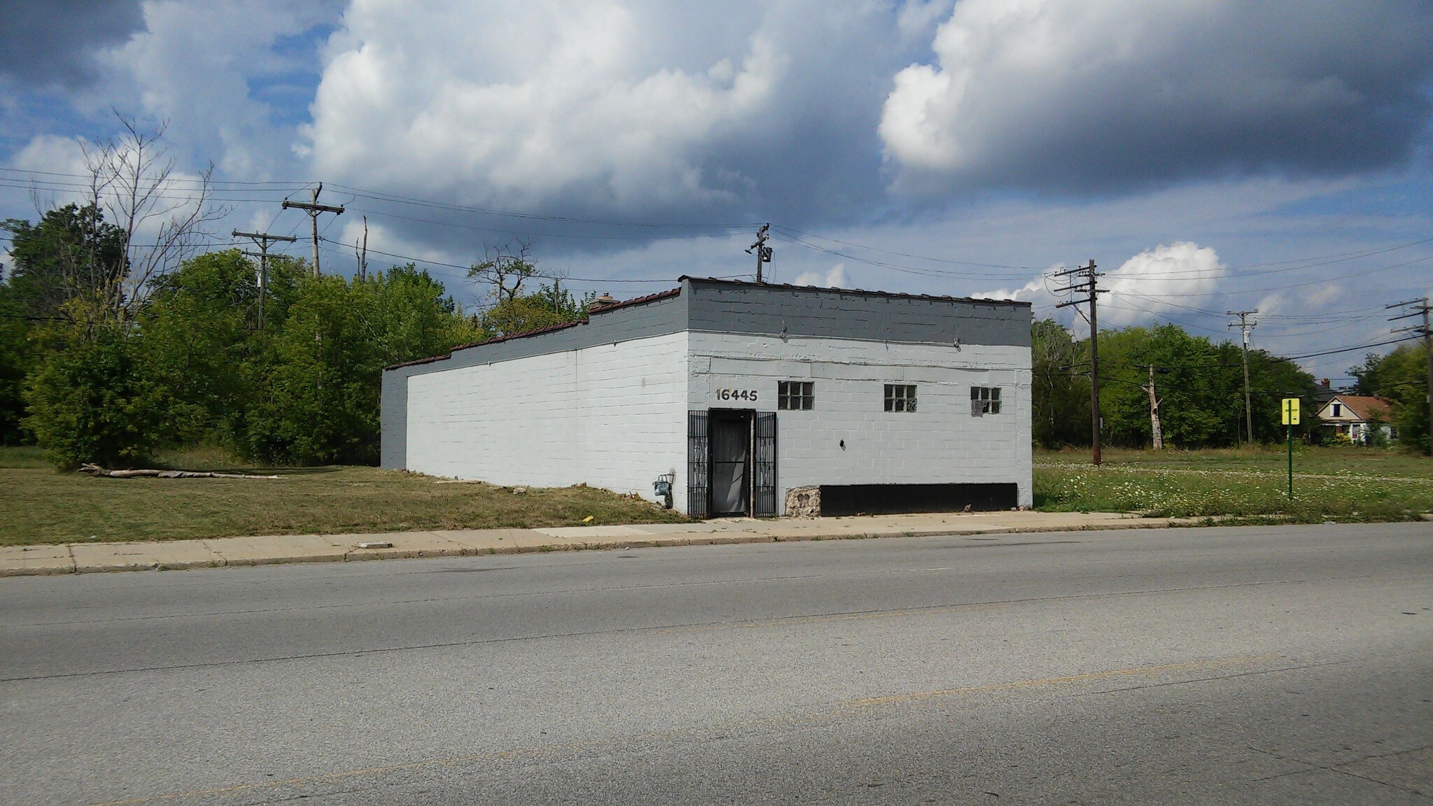 16445 Hamilton Ave, Highland Park, MI for Sale